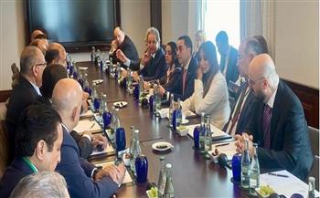 وزير الاستثمار يستعرض مع رؤساء غرف التجارة العربية في ألمانيا السياسات الاقتصادية والفرص الاستثمارية بمصر
