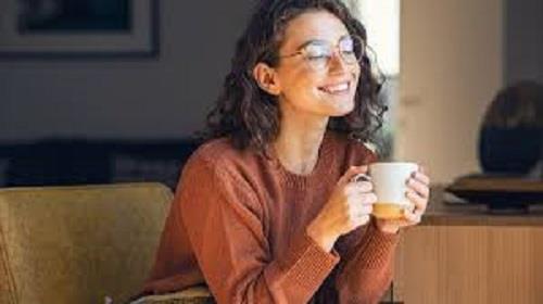 منها المرونة.. 6 صفات تميز النساء اللاتي يعشن في سلام مع أنفسهن