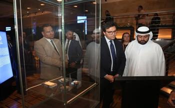 وزير الثقافة يستقبل ولي عهد الفجيرة لبحث آليات التعاون الثقافي وصون التراث ويصطحبه في جولة بدار الكتب