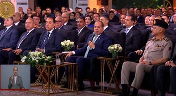 الرئيس السيسي: الأراضي الجديدة توفر فرص عمل لـ 600 ألف أسرة
