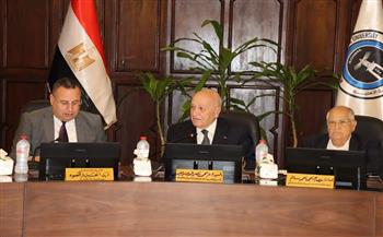 رئيس جامعة الإسكندرية يؤكد دور الجامعات الأهلية في تلبية احتياجات سوق العمل