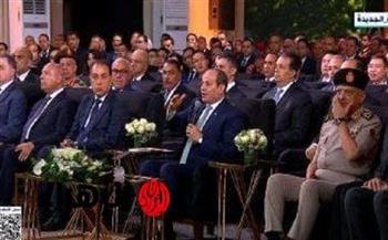 الرئيس السيسي يدعو لتوطين صناعة «لبن الأطفال» 