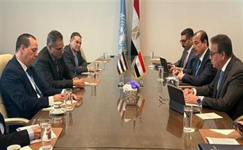 وزير الصحة يبحث مع نظيريه بموريتانيا وكوبا سبل التعاون في القطاع الصحي