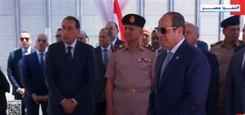 الرئيس السيسي يتفقد منطقة الصوامع بمدينة مستقبل مصر الصناعية