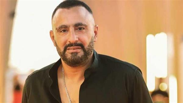 أحمد السقا يحذف بيان انفصاله عن زوجته مها الصغير 