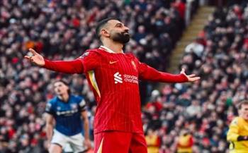 محمد صلاح في التشكيل المثالي للنجم الإنجليزي آلان شيرر للموسم الحالي