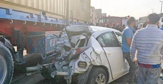 القبض على سائق التريلا المتسبب في حادث الطريق الدائري 