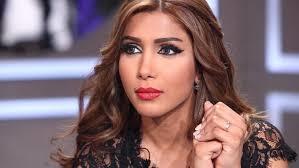 وفاة والدة الفنانة أروي بعد صراع مع المرض