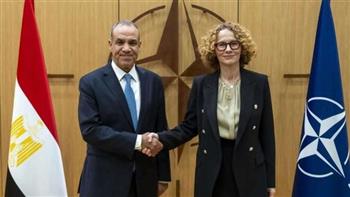 وزير الخارجية يؤكد التطلع للاستمرار في تعزيز التعاون المشترك بين مصر و"الناتو"