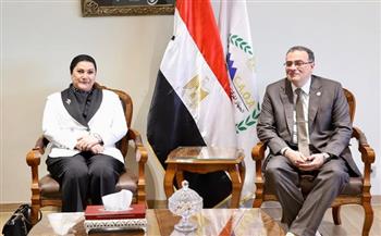 رئيس التنظيم والإدارة يبحث مع "القومي للطفولة" تعزيز التعاون في مراجعة الهيكل التنظيمي للمجلس 