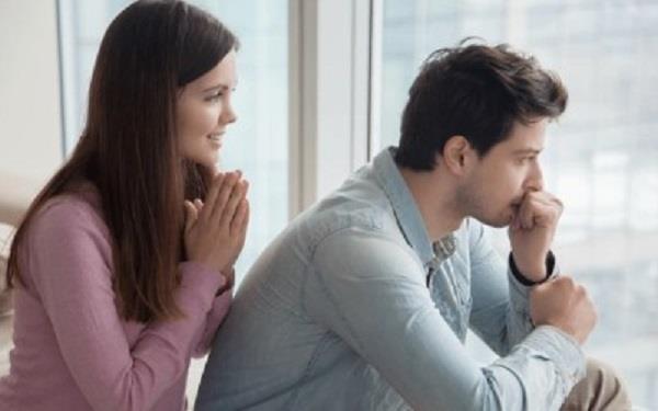 آسفة.. كيف يمكن أن تغير مجرى علاقتك مع شريكك؟