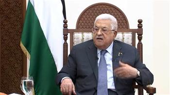 "أبومازن" يلتقي الفصائل الفلسطينية في لبنان