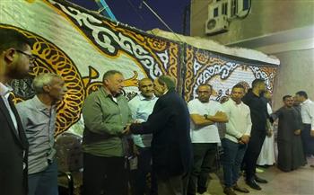 الخطيب يستقبل المعزيين فى شقيقته بمسجد النور المحمدى بقنا ا صور 