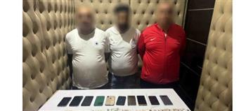 ضبط تشكيل عصابي تخصص في سرقة المواطنين على الطريق العام