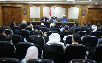 الأزهر يستقبل 150 شابًا ضمن وفد «منحة ناصر للقيادة» للتعرف على جهوده الدعوية والإنسانية