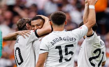 مبابي يواصل التهديف ويقود ريال مدريد للفوز على سوسيداد بثنائية في الليجا