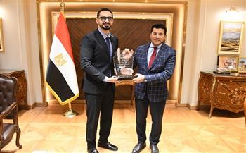 وزير الرياضة يلتقي رئيس اتحاد الجودو لدعم اللعبة والاستعداد للأولمبياد