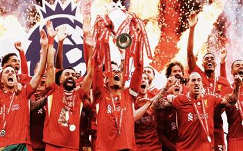 ليفربول يتسلم درع الدوري الإنجليزي في احتفالية حمراء