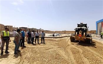 رئيس جهاز تنمية مدينة العبور يتابع تطورات الأعمال بموقع المستشفى العام