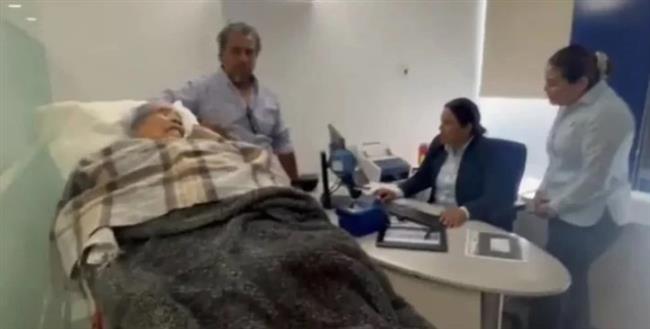 فيديو.. بنك يجبر مسنة في الـ96 من عمرها على الحضور للفرع