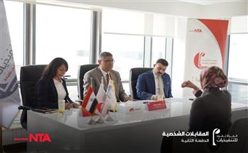 محافظ الجيزة يشيد ببرنامج "المرأة تقود للتنفيذيات"