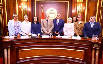 وزيرة التضامن تشارك في اجتماع لجنة المشروعات المتوسطة والصغيرة ومتناهية الصغر بمجلس النواب