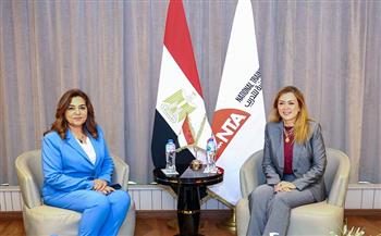 وزيرة التنمية المحلية تشارك في المقابلات الشخصية لبرنامج المرأة تقود للتنفيذيات بالأكاديمية الوطنية للتدريب