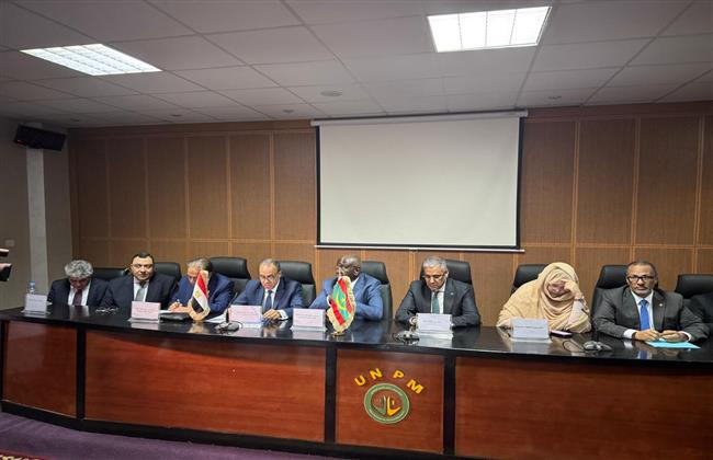 وزير الخارجية يشارك في افتتاح النسخة الأولى من المنتدى الاقتصادي المصري - الموريتاني بنواكشوط