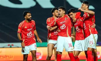 نهاية الدوري.. من يحسم لقب البطولة ويحصل على الدرع