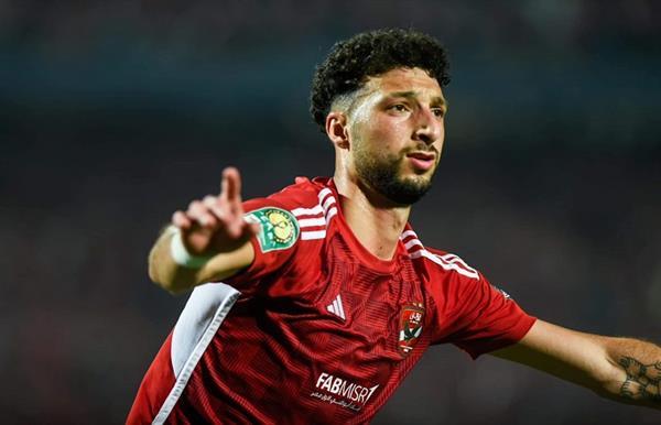 لحسم الدوري.. الأهلي يتقدم على فاركو بهدف وسام أبو علي