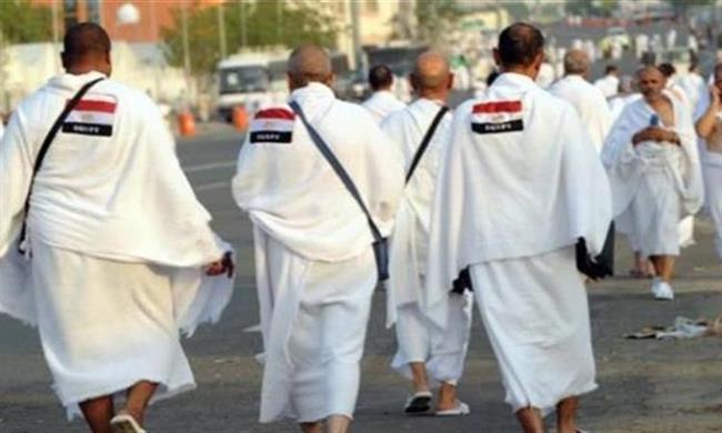 بعثة القرعة تعيد حقيبة حاج فقدها بالحرم المكي وبها أمواله وهاتفه