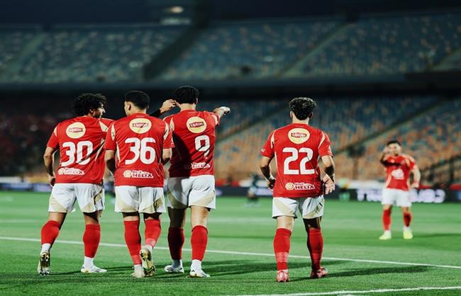 الأهلي يضيف الهدف السادس في مرمى فاركو
