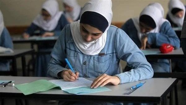 للقسم العلمي.. انطلاق امتحانات الثانوية الأزهرية بمادتي القرآن والحديث