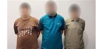 ضبط 3 عاطلين استولوا على أموال سيدة من حسابها البنكي بالإسكندرية  