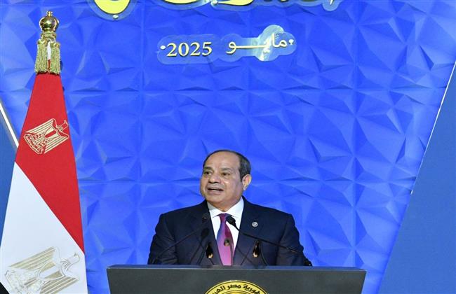 الرئيس السيسي: عمال مصر هم أعمدة الوطن في مسيرة البناء والتقدم