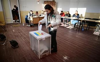 رومانيا: الناخبون يعودون إلى صناديق الاقتراع بعد ستة أشهر من إلغاء الانتخابات الرئاسية