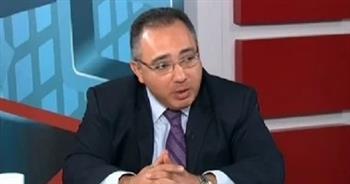 سفير مصر بنيروبي يبحث فرص تعزيز التعاون الثنائي مع وزير الصحة الكيني  