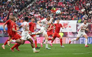 بايرن ميونيخ يتعادل إيجابيًا مع لايبزيج ويؤجل حسم لقب الدوري الألماني 