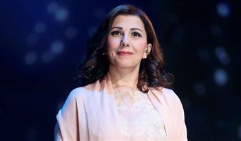 "الخبر الصاعق المؤلم".. ماجدة الرومي تنعى زوج الفنانة كارول سماحة 