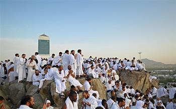 كيف يتعامل مريض السكرى أثناء رحلة الحج؟.. استشاري يوضح الإجراءات الطبية الضرورية