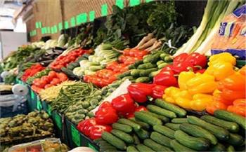 أسعار الخضروات والفاكهة اليوم السبت 31-5-2025 في سوق العبور.. الطماطم بـ 5 جنيهات