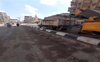 محافظ الدقهلية: رفع 565 طن مخلفات بلدية وتجمعات قمامة في حملة نظافة بالمنصورة