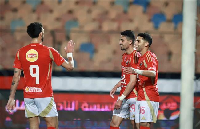 الدوري الممتاز.. الأهلي يضيف الهدف الثاني في مرمى حرس الحدود