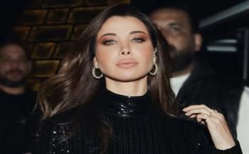 نانسي عجرم بجمبسوت لامع