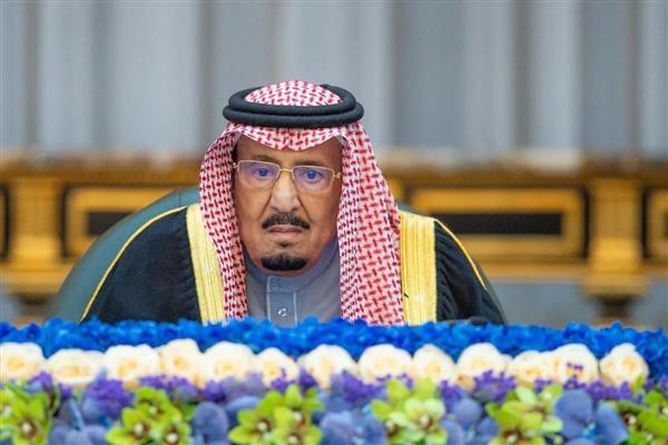العاهل السعودي يتلقى دعوة من الرئيس العراقي لحضور القمتين العربية والتنموية في بغداد