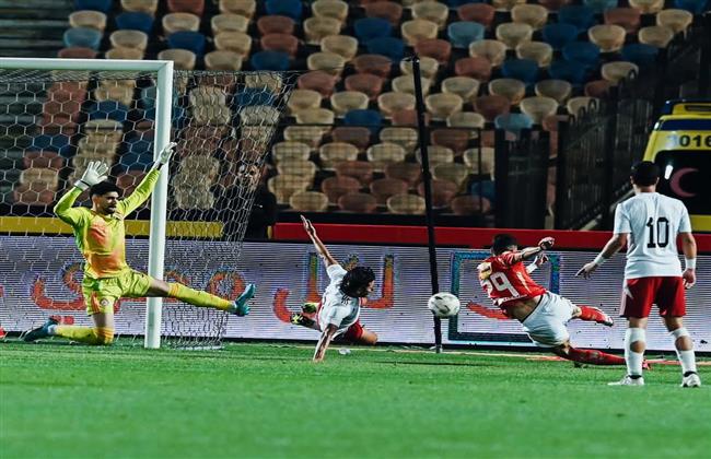 الدوري الممتاز.. حسين الشحات يسجل الهدف الرابع للأهلي في مرمى الحرس