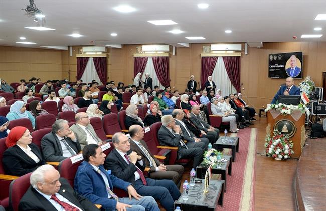 اختتام فعاليات الأسبوع العلمي الدولي الأول بجامعة المنصورة