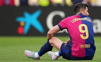 ليفاندوفسكي يعود إلى برشلونة قبل مواجهة إنتر ميالان بدوري أبطال أوروبا 