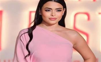 أسماء جلال بطلة " السلم والثعبان2" 
