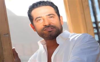 «تاج الملوك» و«الغربان».. عمرو سعد يجمع بين الكوميديا والأكشن